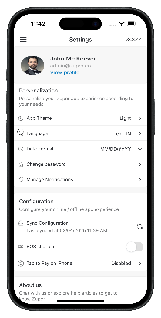 A black cell phone with white text

Description automatically generated